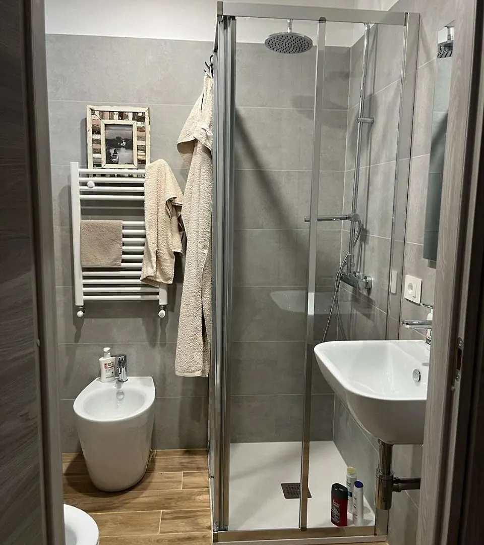 Mini Apartment In Niguarda ミラノ